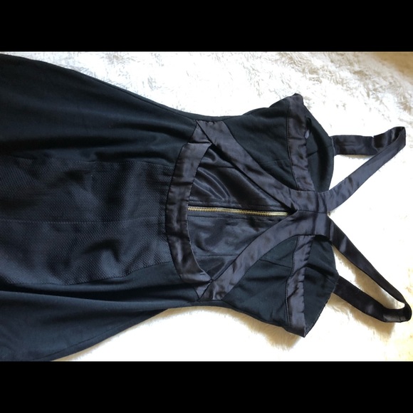 Black Mini Dress Zips In Front Metropark - Picture 2 of 3